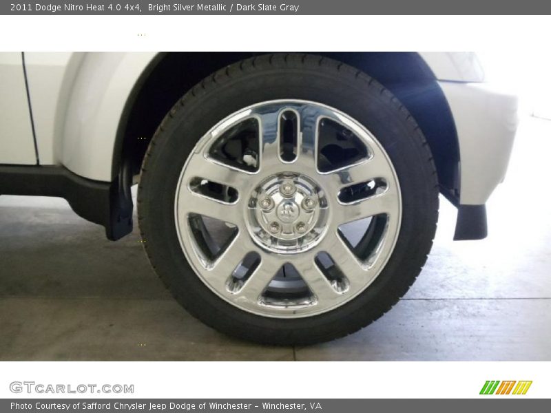Bright Silver Metallic / Dark Slate Gray 2011 Dodge Nitro Heat 4.0 4x4
