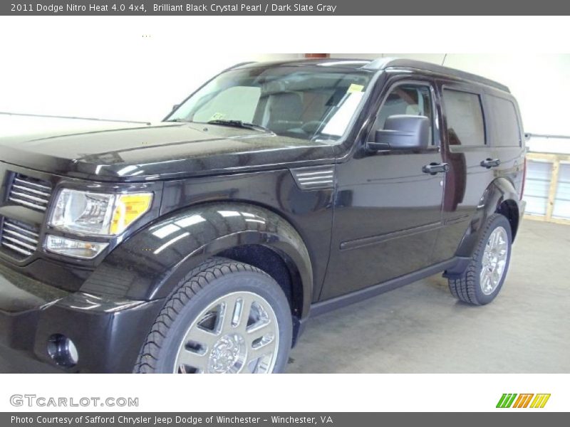 Brilliant Black Crystal Pearl / Dark Slate Gray 2011 Dodge Nitro Heat 4.0 4x4