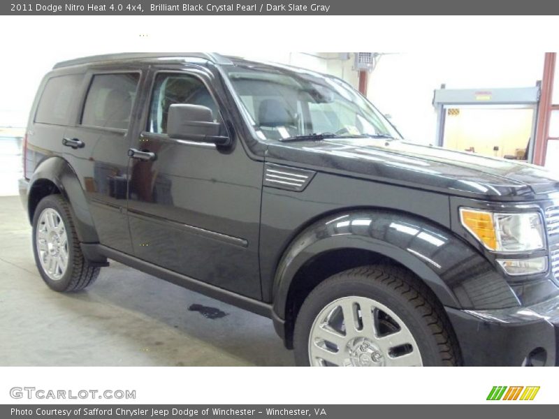 Brilliant Black Crystal Pearl / Dark Slate Gray 2011 Dodge Nitro Heat 4.0 4x4