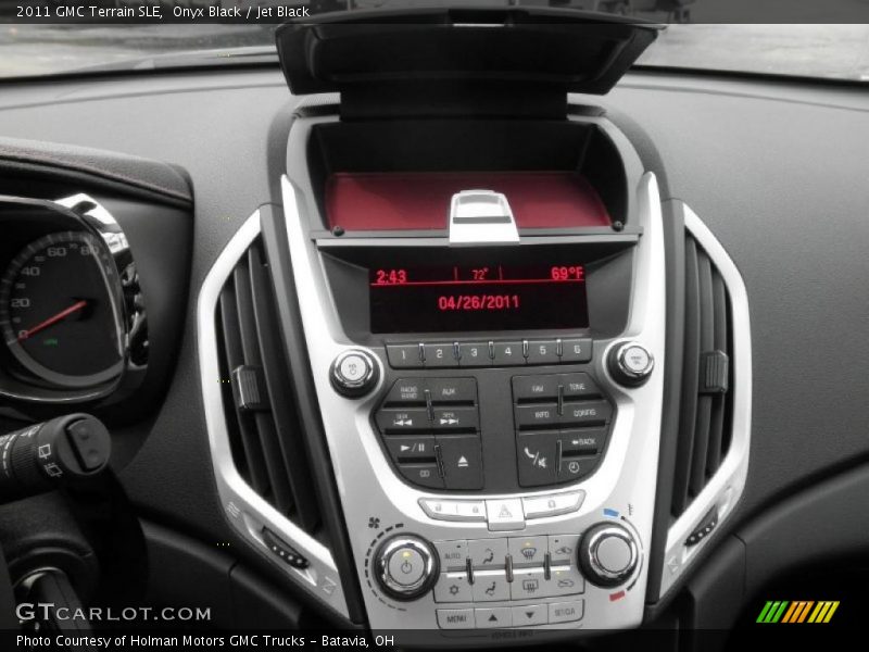 Onyx Black / Jet Black 2011 GMC Terrain SLE