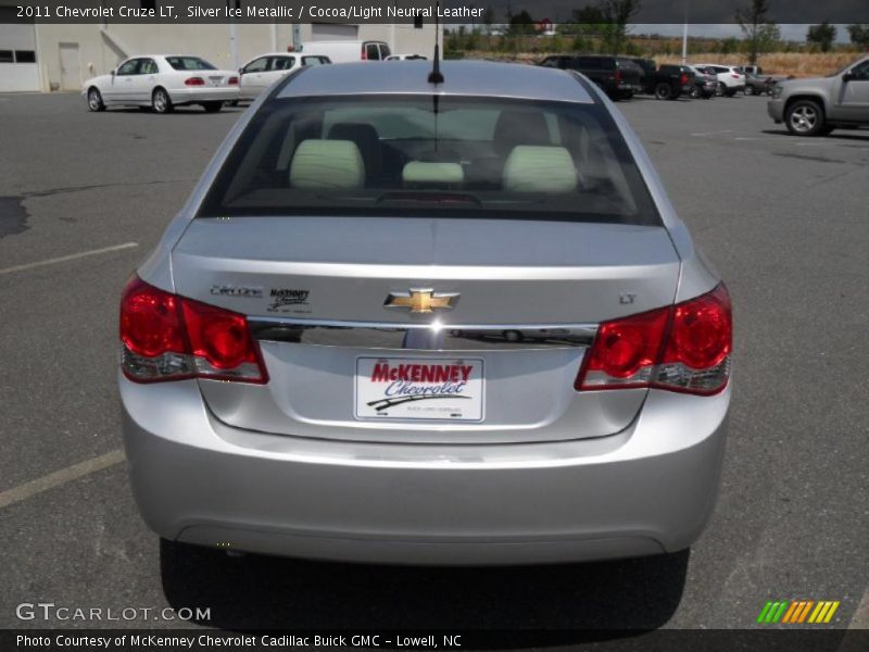 Silver Ice Metallic / Cocoa/Light Neutral Leather 2011 Chevrolet Cruze LT