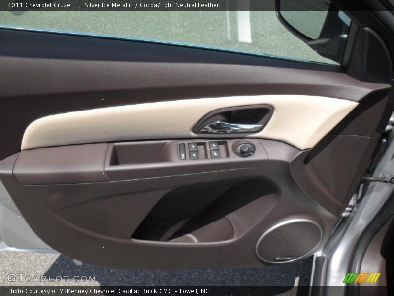 Silver Ice Metallic / Cocoa/Light Neutral Leather 2011 Chevrolet Cruze LT