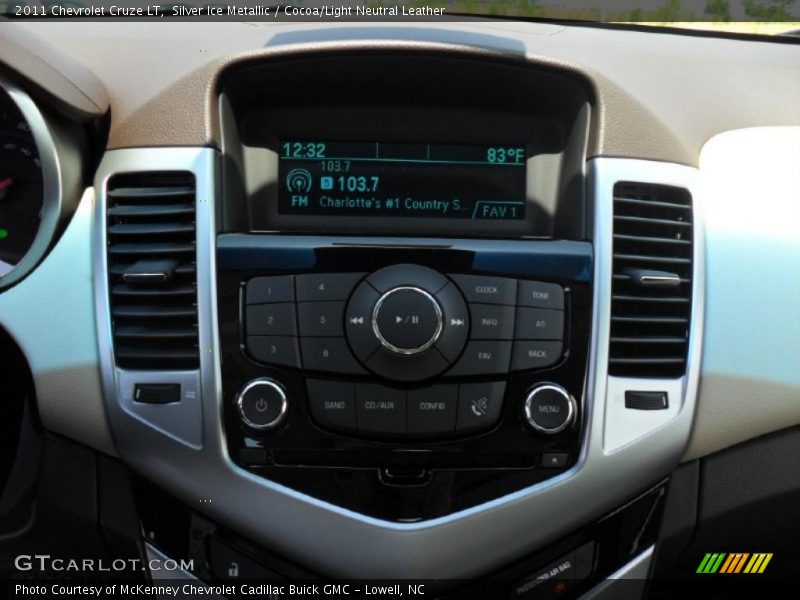 Silver Ice Metallic / Cocoa/Light Neutral Leather 2011 Chevrolet Cruze LT