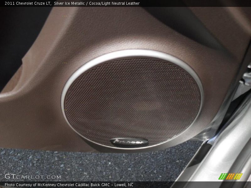 Silver Ice Metallic / Cocoa/Light Neutral Leather 2011 Chevrolet Cruze LT