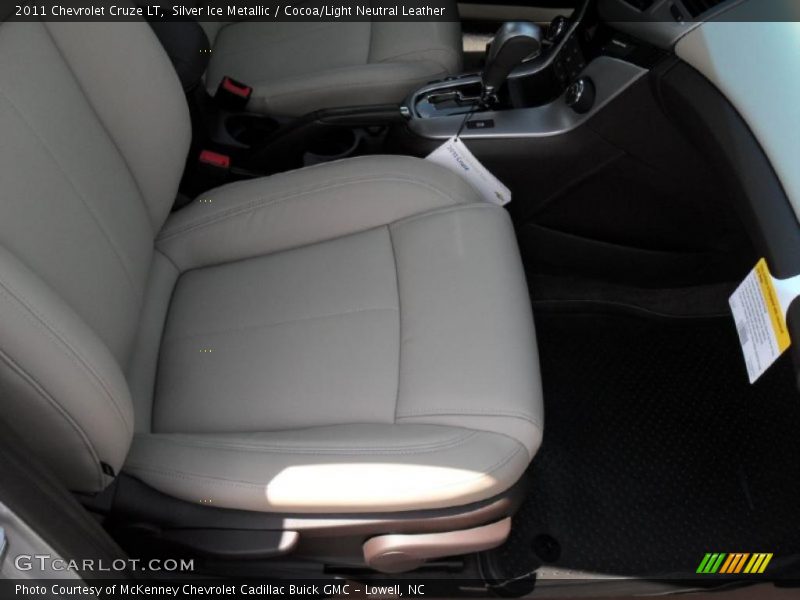 Silver Ice Metallic / Cocoa/Light Neutral Leather 2011 Chevrolet Cruze LT