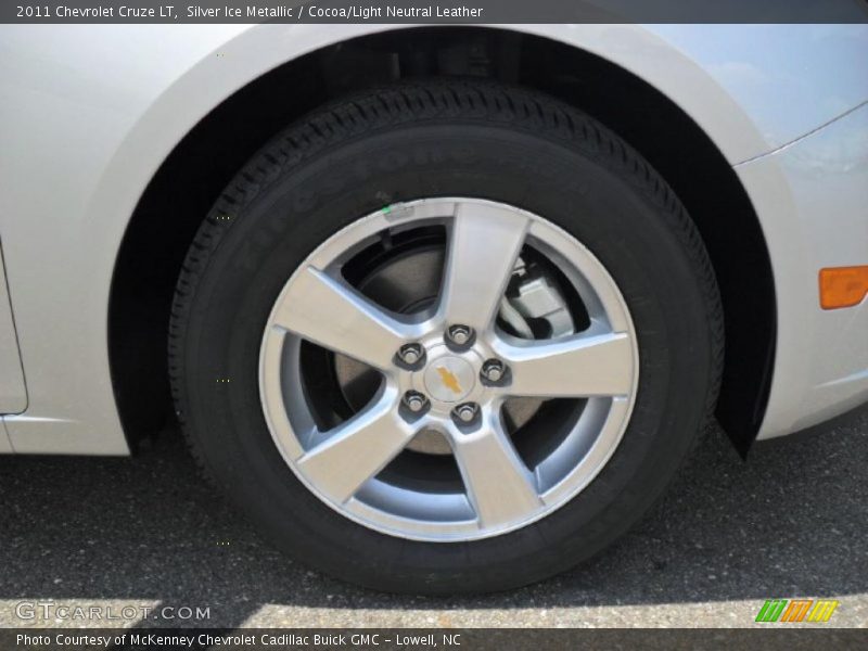 Silver Ice Metallic / Cocoa/Light Neutral Leather 2011 Chevrolet Cruze LT