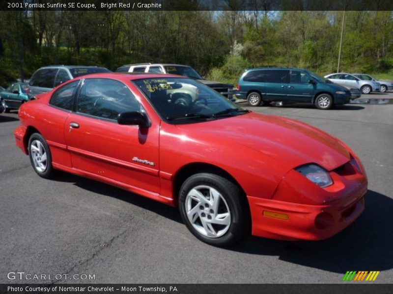 Bright Red / Graphite 2001 Pontiac Sunfire SE Coupe