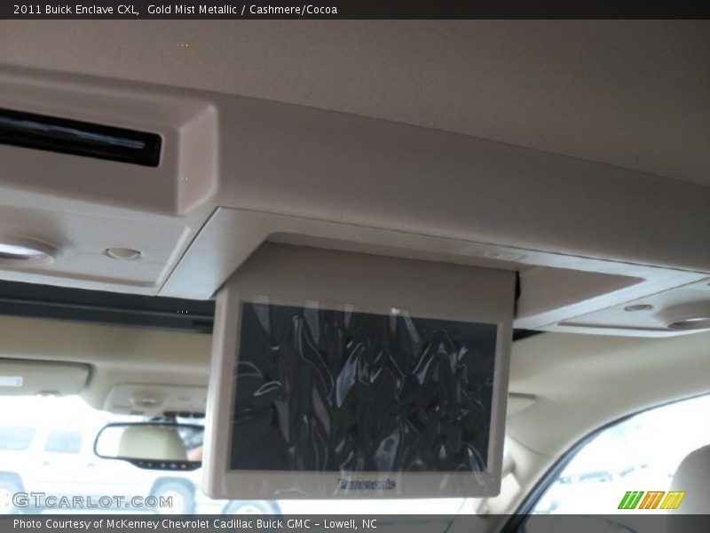 Gold Mist Metallic / Cashmere/Cocoa 2011 Buick Enclave CXL