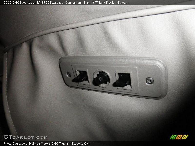 Summit White / Medium Pewter 2010 GMC Savana Van LT 1500 Passenger Conversion