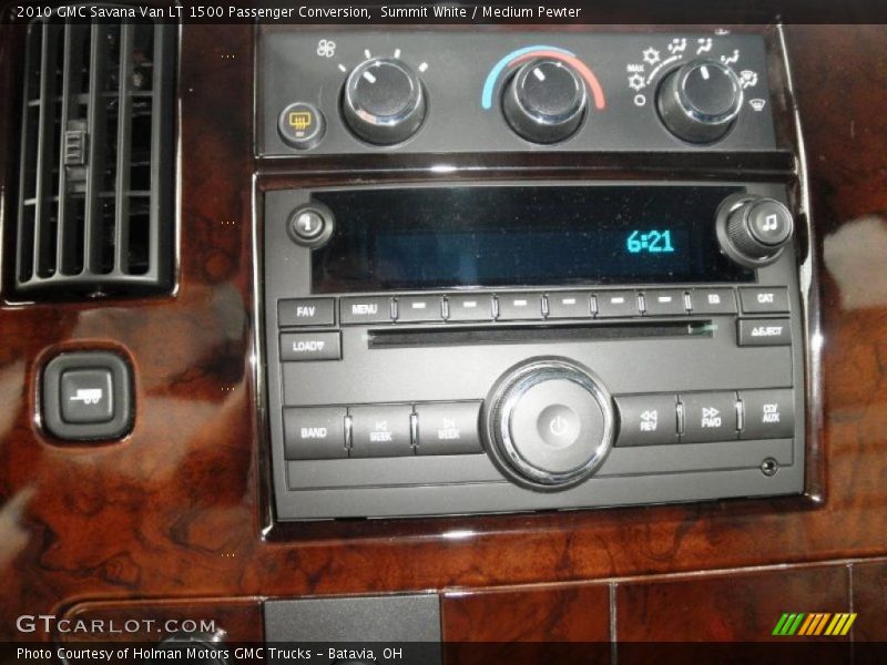 Summit White / Medium Pewter 2010 GMC Savana Van LT 1500 Passenger Conversion