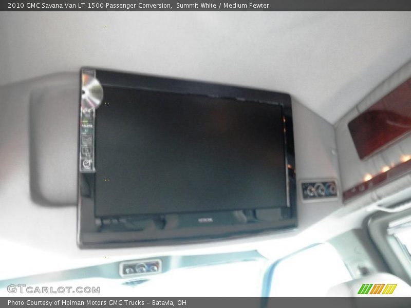 Summit White / Medium Pewter 2010 GMC Savana Van LT 1500 Passenger Conversion