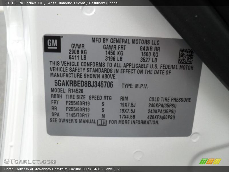 White Diamond Tricoat / Cashmere/Cocoa 2011 Buick Enclave CXL