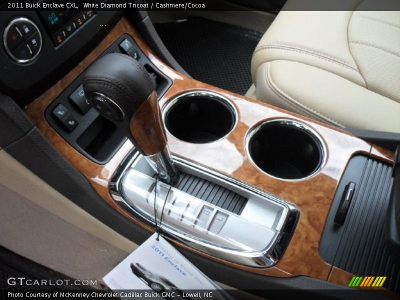 White Diamond Tricoat / Cashmere/Cocoa 2011 Buick Enclave CXL