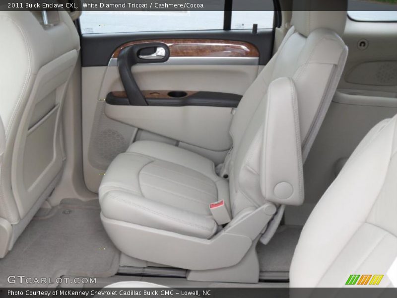 White Diamond Tricoat / Cashmere/Cocoa 2011 Buick Enclave CXL