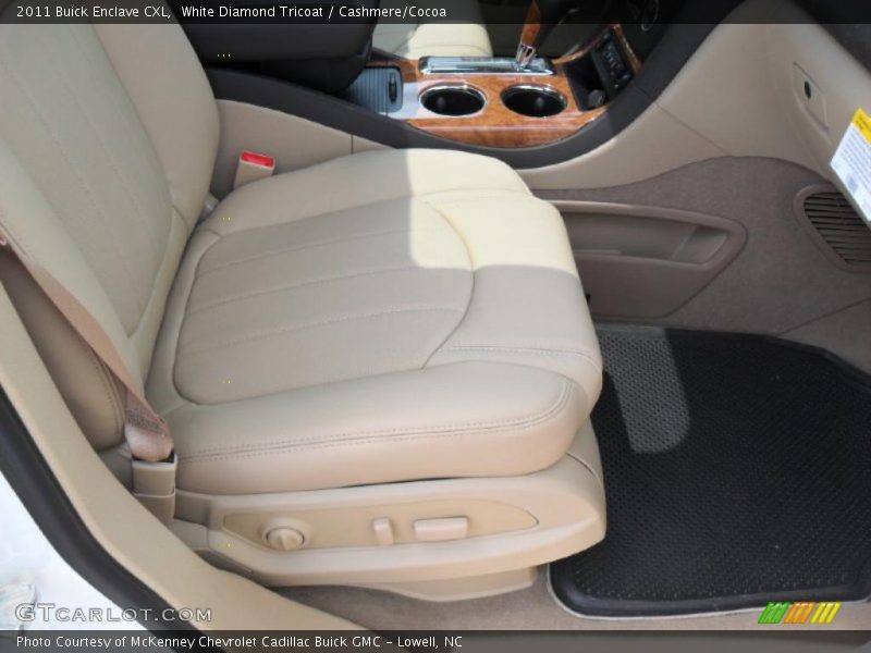 White Diamond Tricoat / Cashmere/Cocoa 2011 Buick Enclave CXL