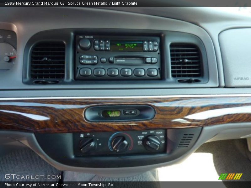 Spruce Green Metallic / Light Graphite 1999 Mercury Grand Marquis GS