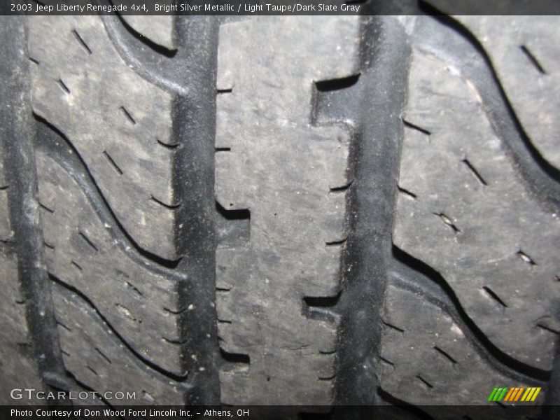 Bright Silver Metallic / Light Taupe/Dark Slate Gray 2003 Jeep Liberty Renegade 4x4