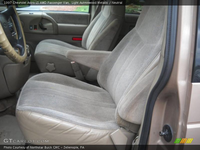 Light Autmnwood Metallic / Neutral 1997 Chevrolet Astro LS AWD Passenger Van