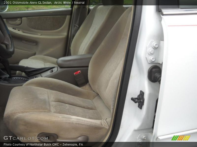 Arctic White / Neutral 2001 Oldsmobile Alero GL Sedan