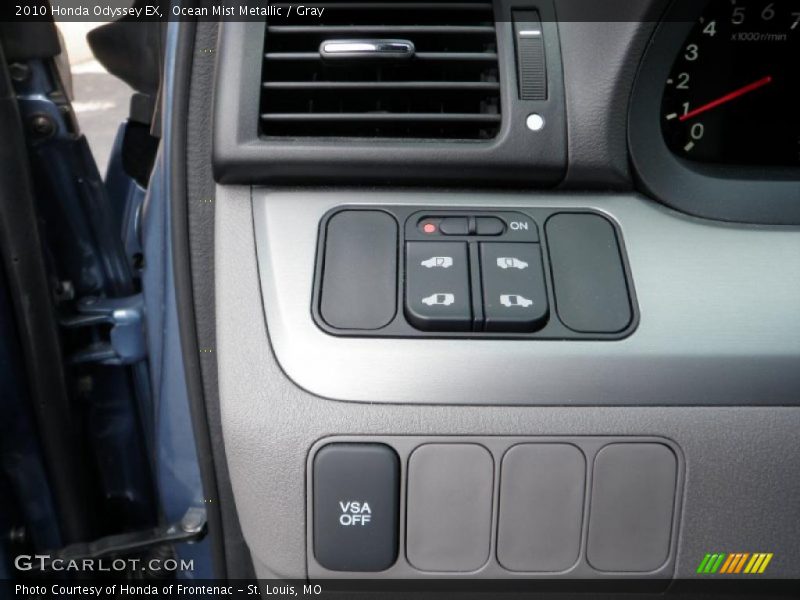 Ocean Mist Metallic / Gray 2010 Honda Odyssey EX