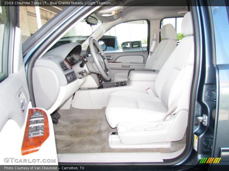  2009 Tahoe LT Light Titanium Interior