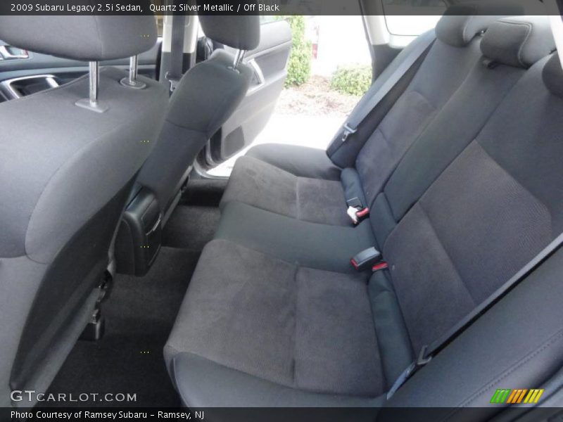 Quartz Silver Metallic / Off Black 2009 Subaru Legacy 2.5i Sedan