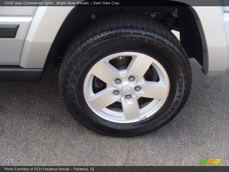 Bright Silver Metallic / Dark Slate Gray 2008 Jeep Commander Sport