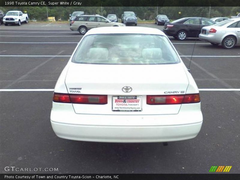 Super White / Gray 1998 Toyota Camry CE