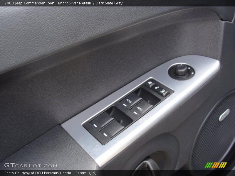 Bright Silver Metallic / Dark Slate Gray 2008 Jeep Commander Sport