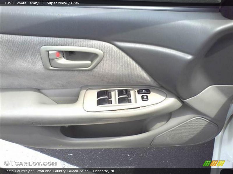 Super White / Gray 1998 Toyota Camry CE