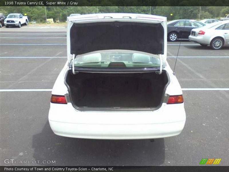 Super White / Gray 1998 Toyota Camry CE