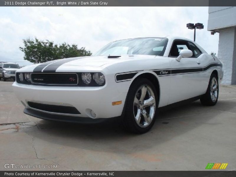 Front 3/4 View of 2011 Challenger R/T
