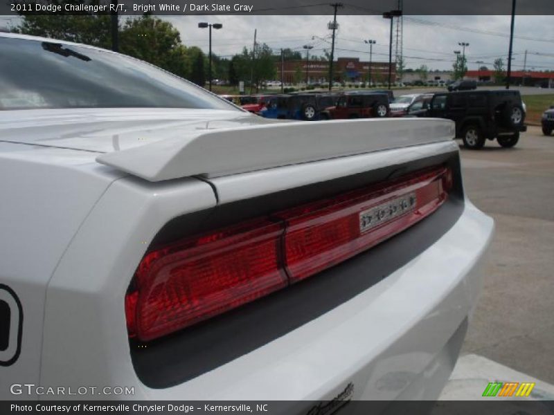 Bright White / Dark Slate Gray 2011 Dodge Challenger R/T