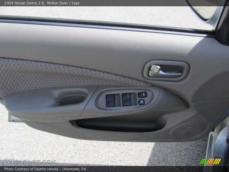 Molten Silver / Sage 2004 Nissan Sentra 1.8
