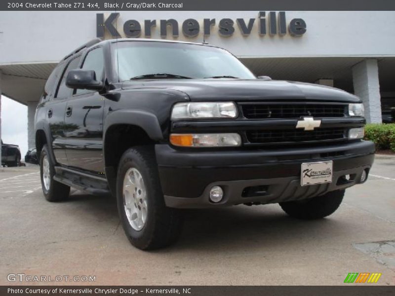 Black / Gray/Dark Charcoal 2004 Chevrolet Tahoe Z71 4x4