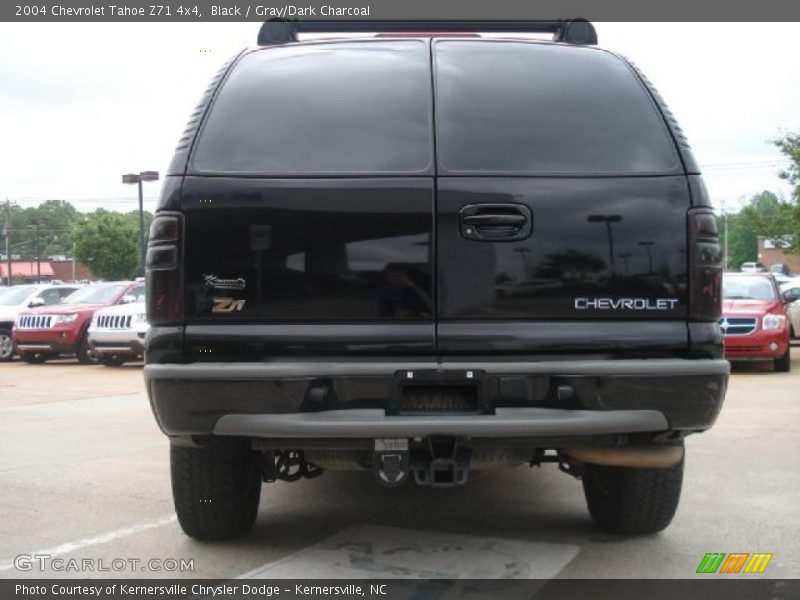 Black / Gray/Dark Charcoal 2004 Chevrolet Tahoe Z71 4x4