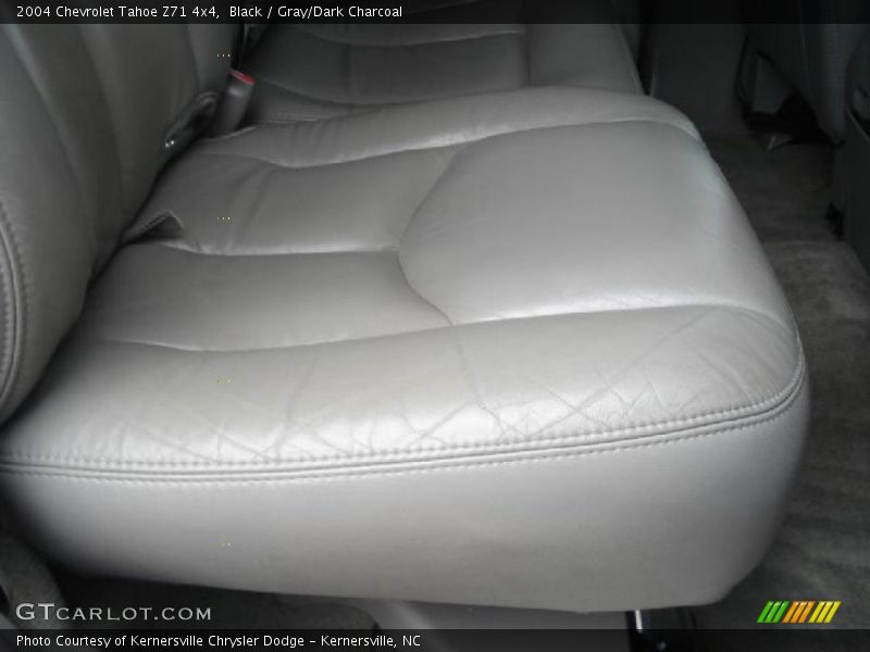 Black / Gray/Dark Charcoal 2004 Chevrolet Tahoe Z71 4x4