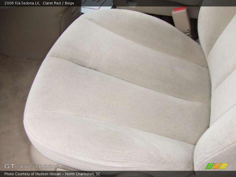 Claret Red / Beige 2006 Kia Sedona LX