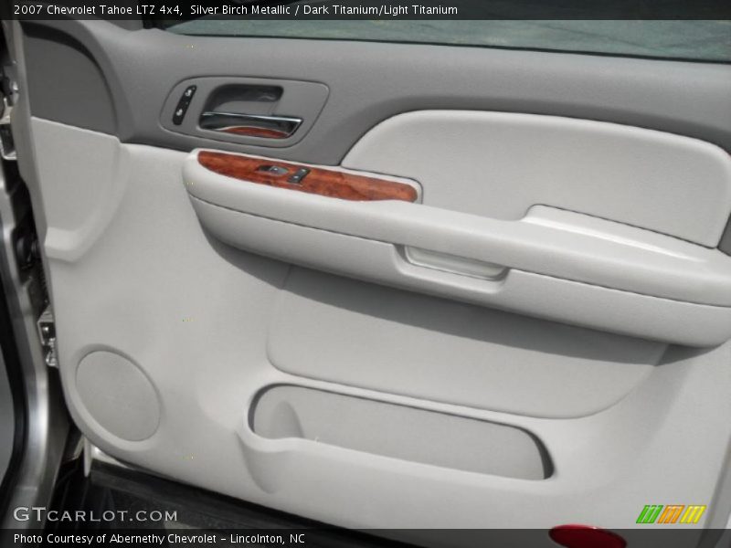 Silver Birch Metallic / Dark Titanium/Light Titanium 2007 Chevrolet Tahoe LTZ 4x4