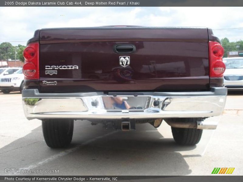 Deep Molten Red Pearl / Khaki 2005 Dodge Dakota Laramie Club Cab 4x4