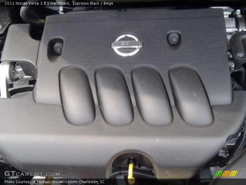 Espresso Black / Beige 2011 Nissan Versa 1.8 S Hatchback