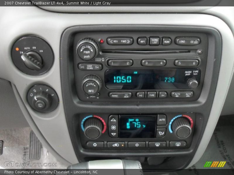 Summit White / Light Gray 2007 Chevrolet TrailBlazer LT 4x4