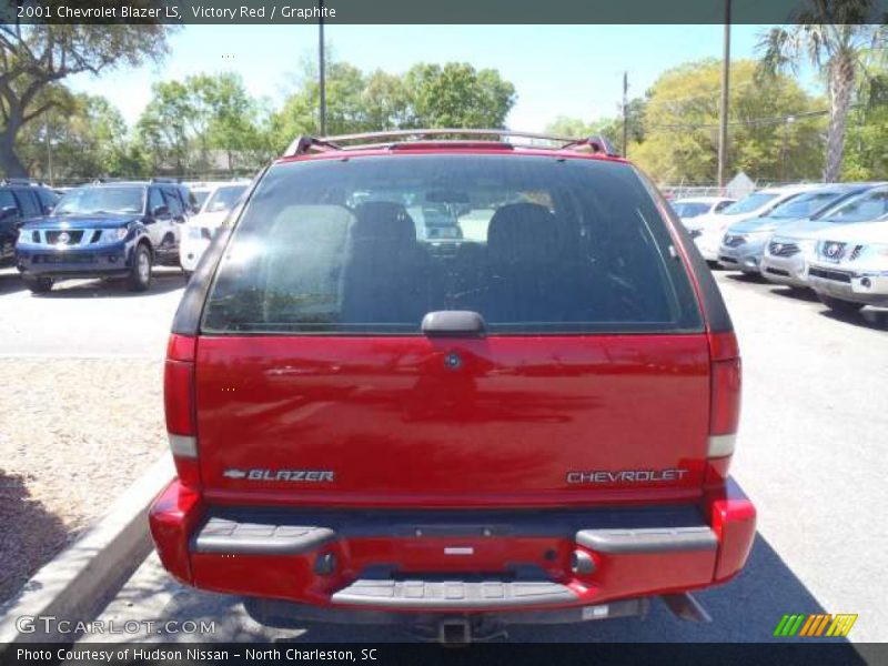 Victory Red / Graphite 2001 Chevrolet Blazer LS