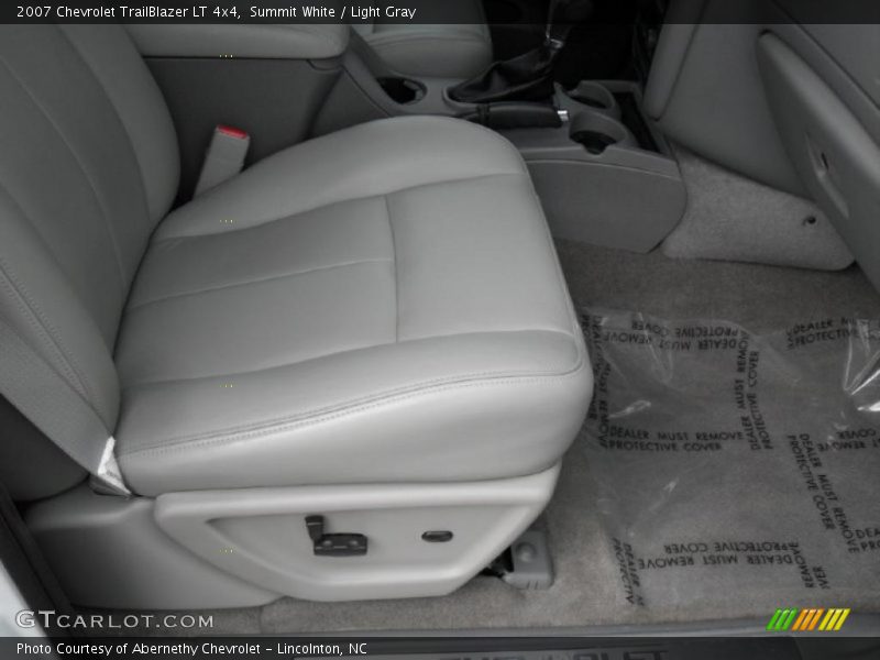 Summit White / Light Gray 2007 Chevrolet TrailBlazer LT 4x4