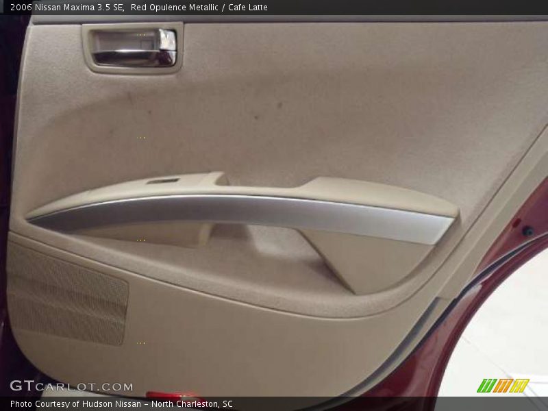Red Opulence Metallic / Cafe Latte 2006 Nissan Maxima 3.5 SE