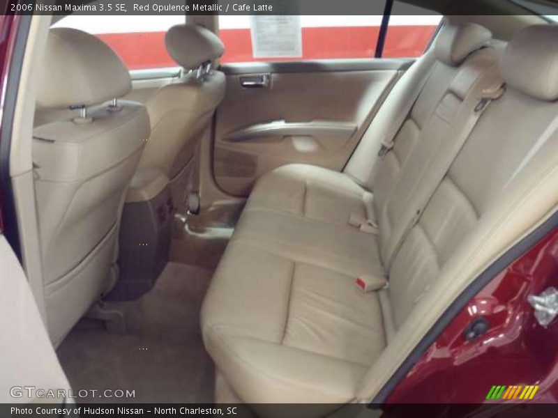 Red Opulence Metallic / Cafe Latte 2006 Nissan Maxima 3.5 SE