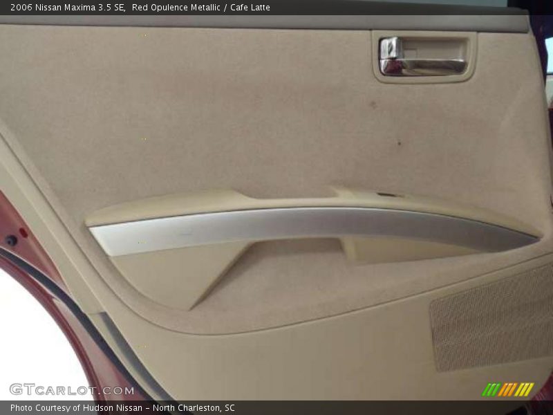 Red Opulence Metallic / Cafe Latte 2006 Nissan Maxima 3.5 SE