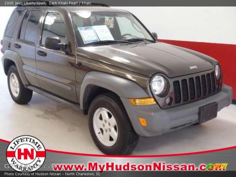 Dark Khaki Pearl / Khaki 2005 Jeep Liberty Sport