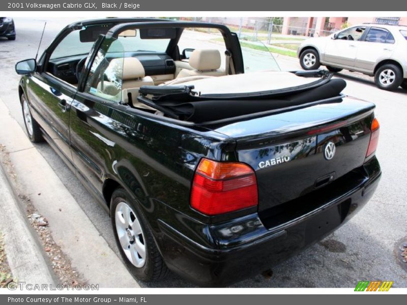 Black / Beige 2001 Volkswagen Cabrio GLX