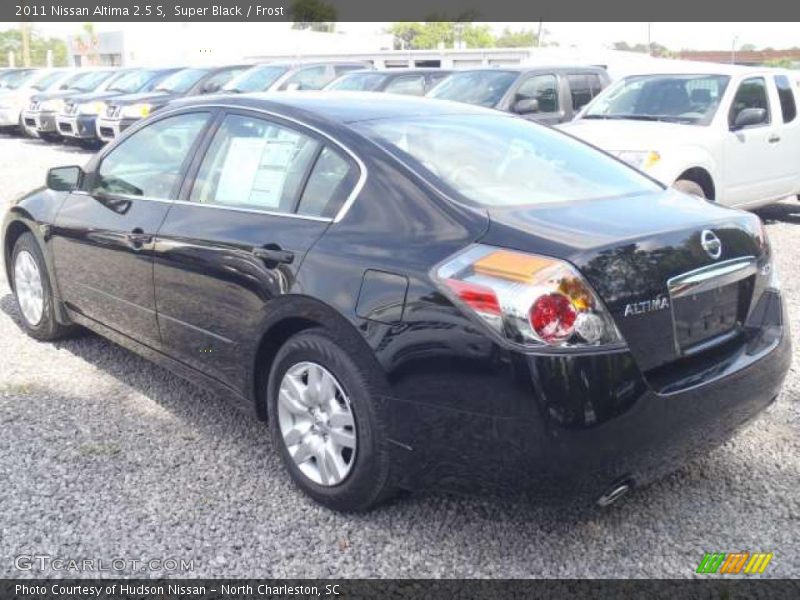 Super Black / Frost 2011 Nissan Altima 2.5 S